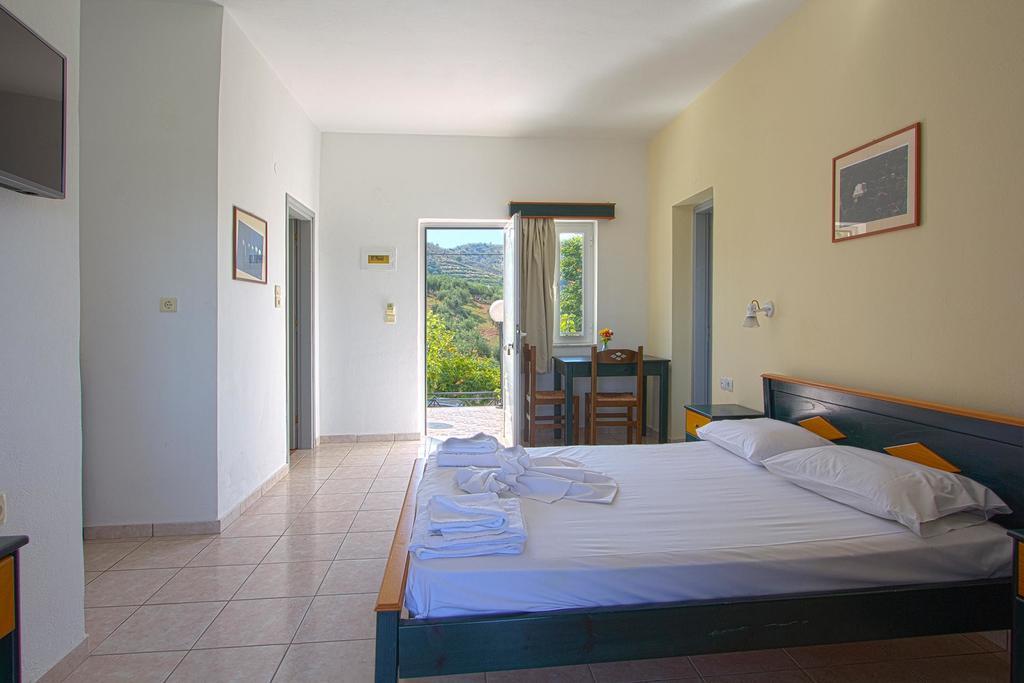 Pinelopi Apartments Georgioupoli Luaran gambar