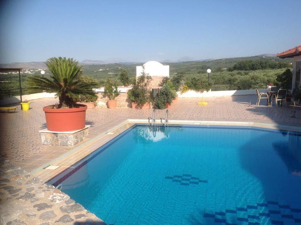 Pinelopi Apartments Georgioupoli Luaran gambar