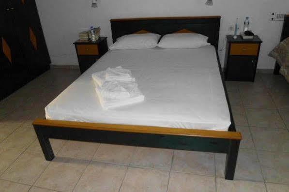 Pinelopi Apartments Georgioupoli Luaran gambar