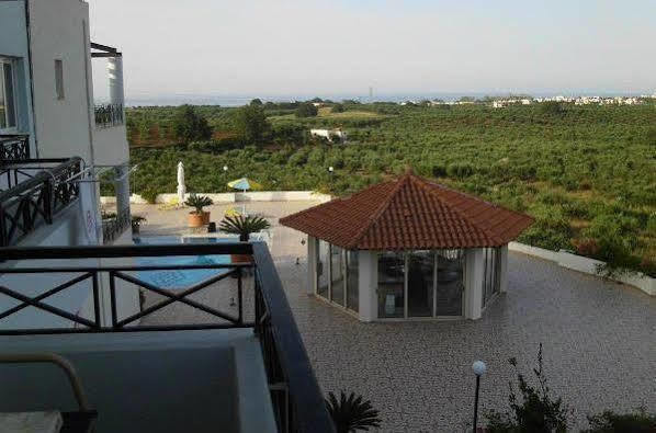 Pinelopi Apartments Georgioupoli Luaran gambar