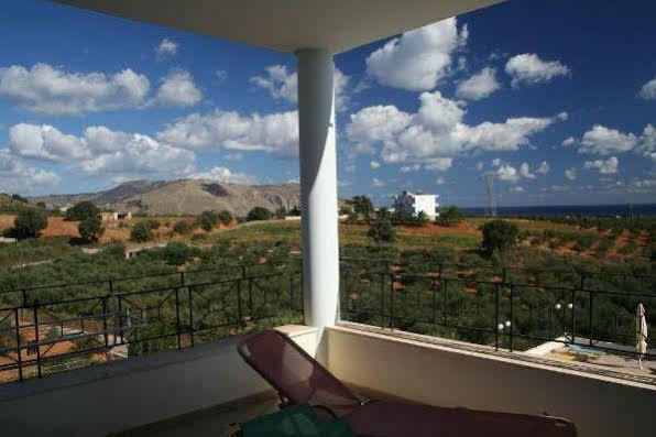 Pinelopi Apartments Georgioupoli Luaran gambar